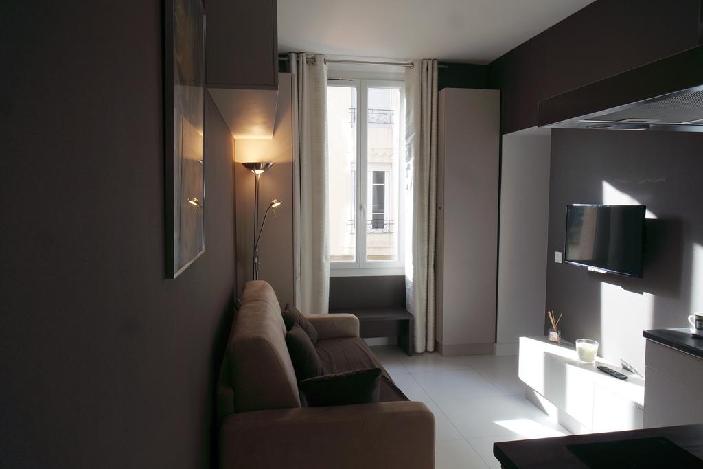 Hotel Carolina คานส์ ภายนอก รูปภาพ