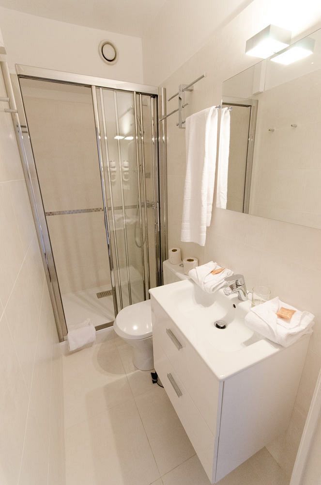 Hotel Carolina คานส์ ภายนอก รูปภาพ