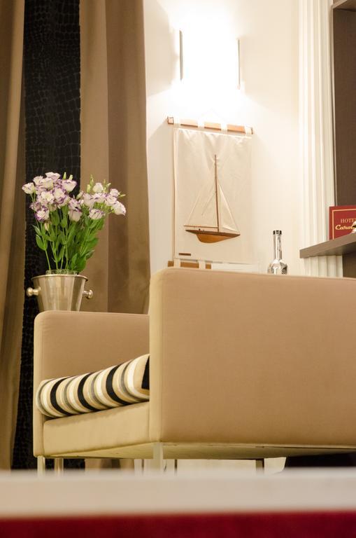 Hotel Carolina คานส์ ภายนอก รูปภาพ