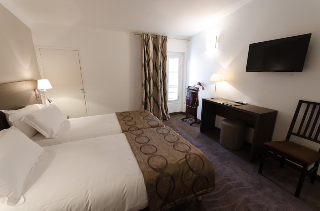 Hotel Carolina คานส์ ภายนอก รูปภาพ
